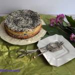 Melopita - sernik z miodem i sezamem