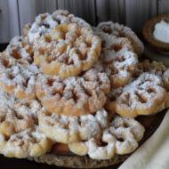 KARNAWAŁOWE ROZETKI