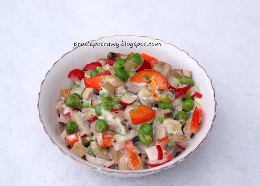 Sałatka z pieczarkami