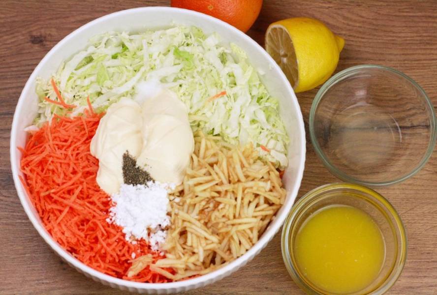 Surówka z kapusty pekińskiej – szybki i prosty przepis