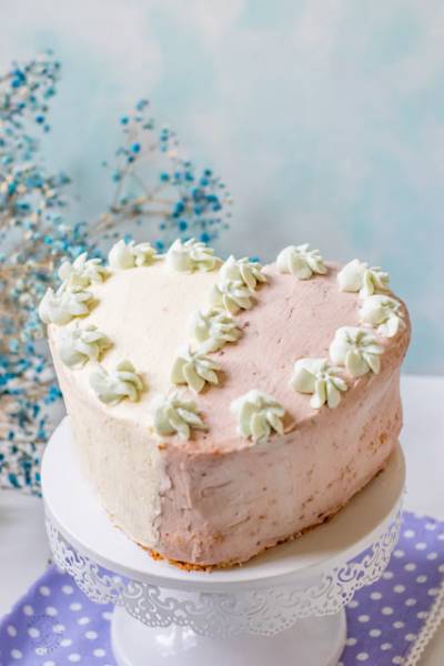 Tort Cytrynowo Hibiskusowy