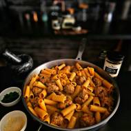 Polpette in Bianco z czarnym czosnkiem