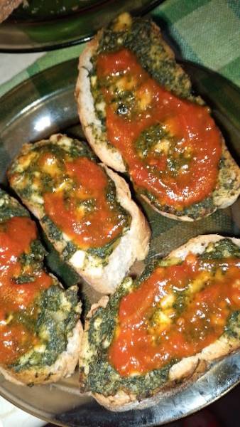 grzanki szpinakowe z aifryer...