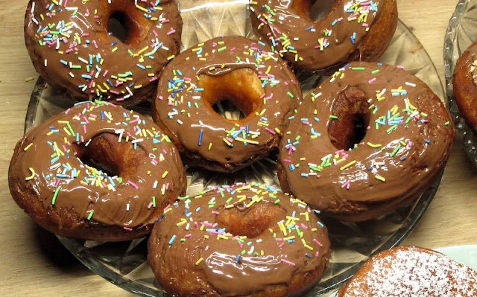 OPONKI DROŻDŻOWE/DONUTY/PĄCZKI delikatne, puszyste, idealne na Tłusty Czwartek +FILM