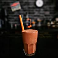 Czekoladowy koktajl proteinowy z tamaryndem