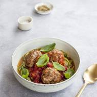 Pulpety z indyka z makaronem z cukinii