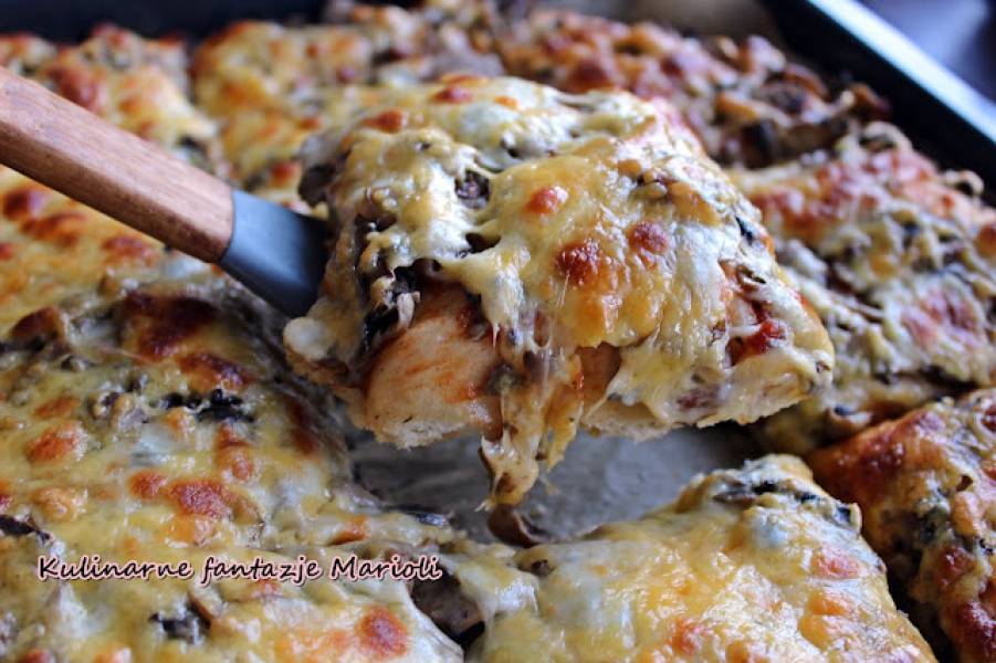 PUSZYSTA PIZZA (ZAPIEKANKA ) Z PIECZARKAMI + filmik