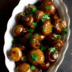 Pieczarki w miodowo-balsamicznej glazurze