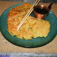 Yachaejeon - koreańskie placki warzywne