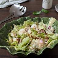 Sałatka z tuńczykiem i suszonymi pomidorami