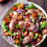 Sałatka z mozzarellą w szynce parmeńskiej