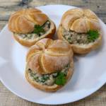 Bułeczki nadziewane sosem pieczarkowym + film