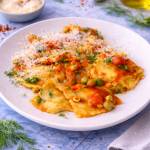 Ravioli  w pomidorach z zielonym groszkiem