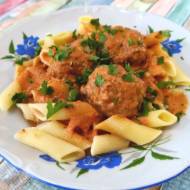 Pulpety w sosie pomidorowym + film