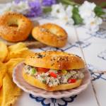 Bajgle z pastą z makreli