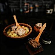 Kapuśniak staropolski i pasztet z fasoli