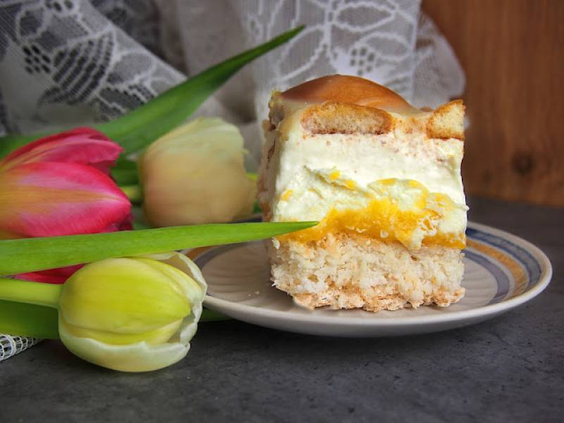 Lekkie ciasto kokosowo-cytrynowe