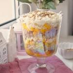 Sałatka z jajkiem, tuńczykiem i selerem konserwowym