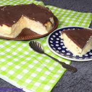 Piankowy sernik z czekoladą