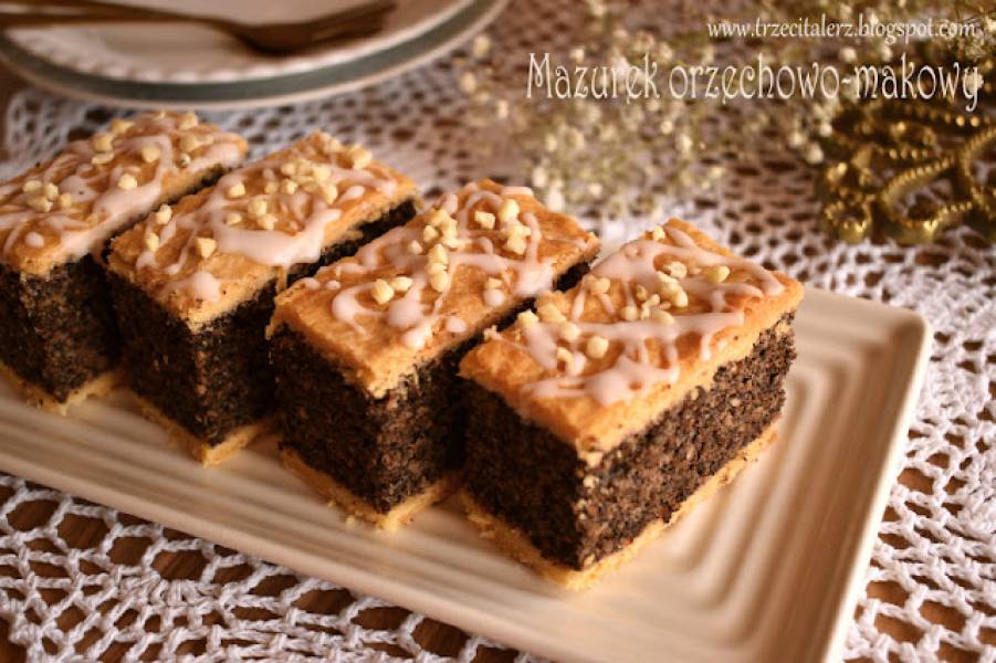 Mazurek orzechowo-makowy – kuchnia podkarpacka