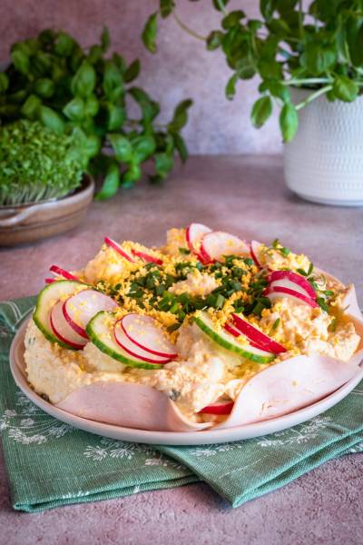 Jajeczny Mus z Szynką