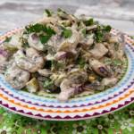 Sałatka śledziowa z pieczarkami + film