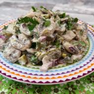 Sałatka śledziowa z pieczarkami + film