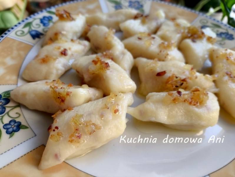 Kopytka inaczej - z boczkiem i cebulą