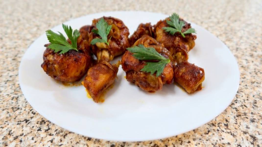 Pałki z kurczaka w marynacie + film