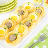 Wielkanocne przekąski w cieście francuskim