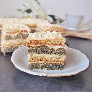 Delikatne ciasto makowo-kokosowe z kremem (łatwe i efektowne)