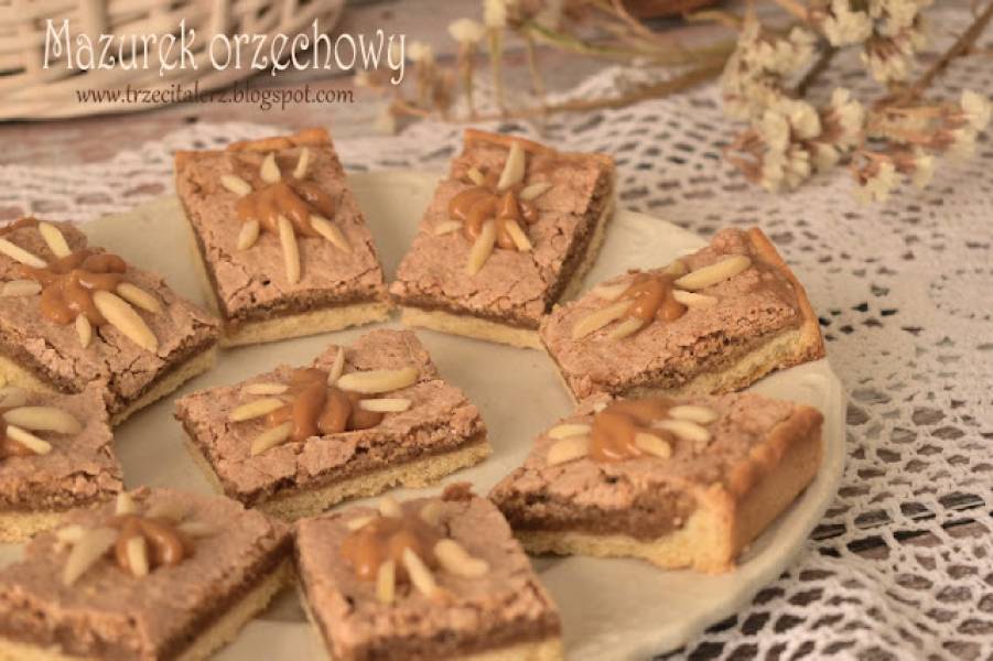 Mazurek orzechowy – kuchnia podkarpacka