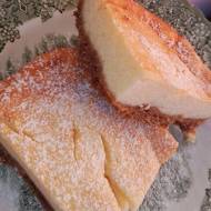 sernik pieczony na ciastkach korzennych...