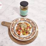 Żołądki drobiowe z ogórkami kiszonymi, papryką czerowną, kapustą kiszoną, pieczarkami, jarzynami, kapustą pekińską i miksem sała