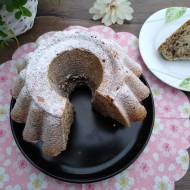 Babka śmietankowa z czekoladą