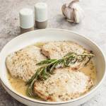 Schab w sosie winno-maślanym