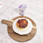 Jogurtownik budyniowy z air fray'era z gruszką