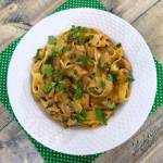 Makaron z kurczakiem i pieczarkami + film