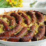 BIAŁA KIEŁBASA ZAPIEKANA W SOSIE CHRZANOWYM