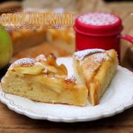 Błyskawiczne delikatne ciasto z jabłkami rozpływające się w ustach