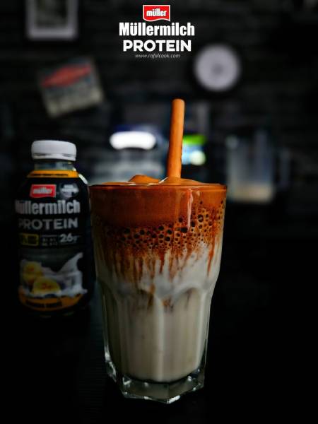 Shake Frappe Banana z Müllermilch Protein