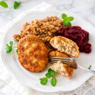 Kotlety mielone z kurczaka z ryżem — soczyste i delikatne
