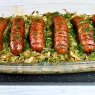 Kiełbasa pieczona w młodej kapuście + film