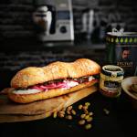 Sycylijskie panino z kurczakiem i pesto pistacjowym