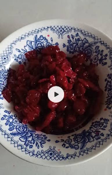Wiśnie w rumie – domowy przepis, który zachwyca