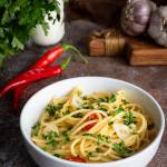 Spaghetti aglio, olio e peperoncino