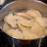 Pierogi rozklejają się podczas gotowania? 10 najczęstszych błędów