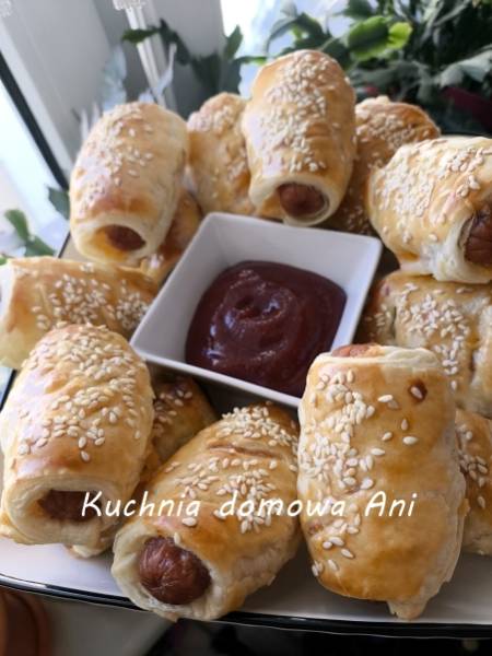 Mini hot dogi na cieście francuskim