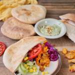 Domowa pita z halloumi