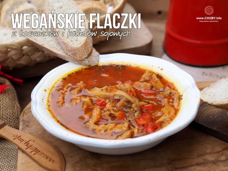 Wegańskie flaczki z boczniaków i kotletów sojowych